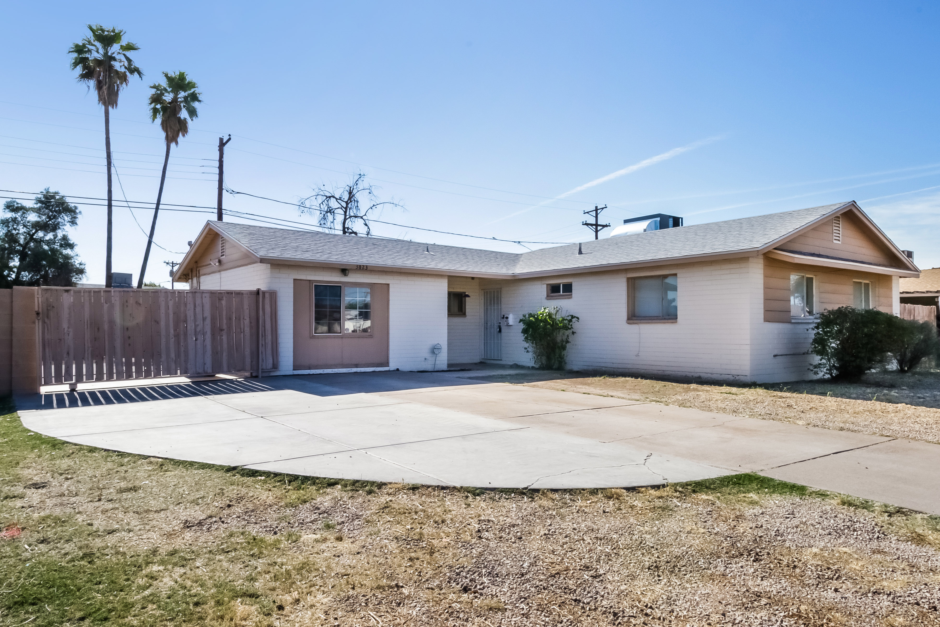 3823 N 48TH DR Phoenix, AZ 85031